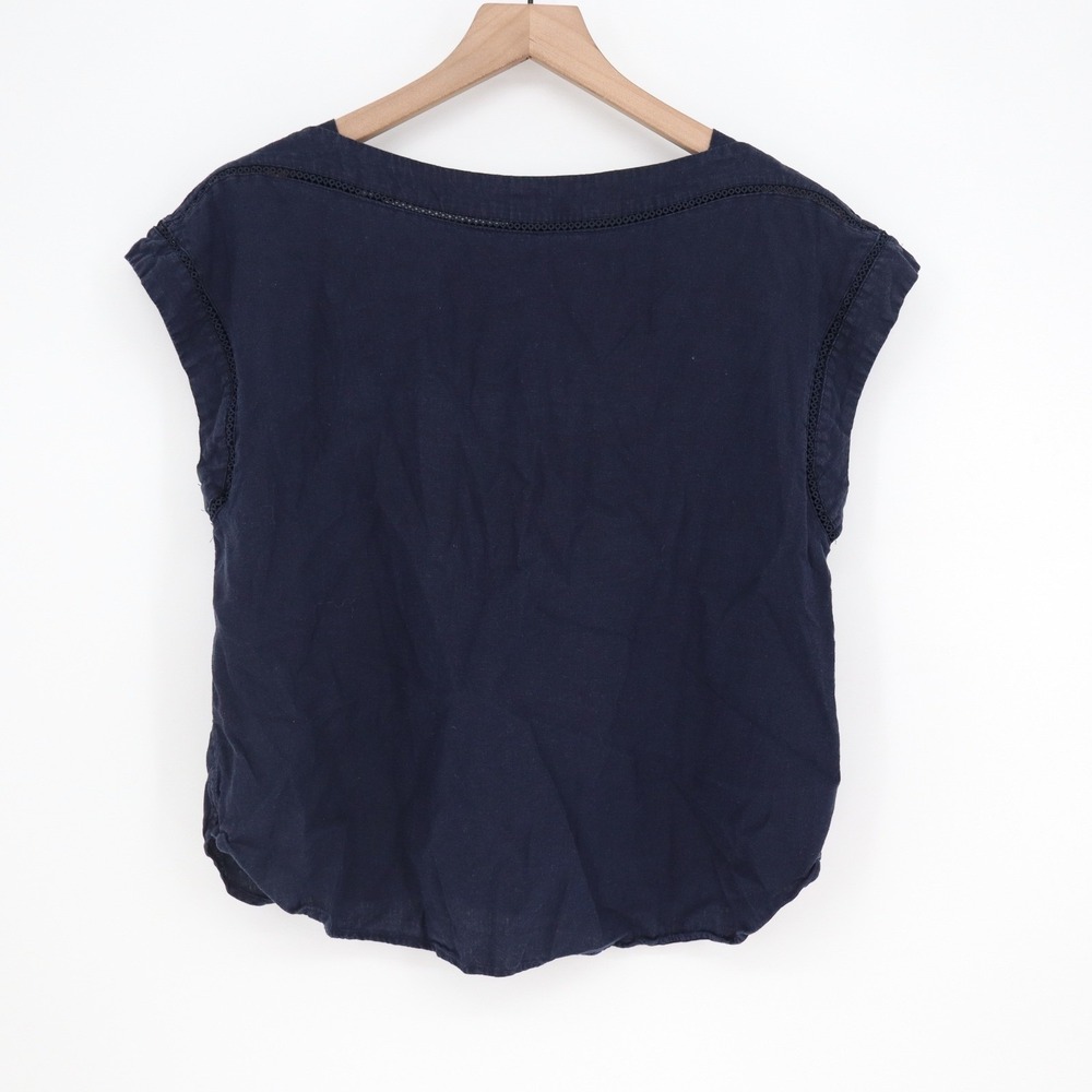 Ann Taylor Navy Blue Linen Blend Cap Sleeve Crochet Lace Trim Blouse Size M - Picture 4 of 5